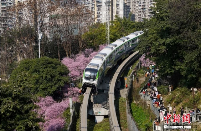 开往春天的列车