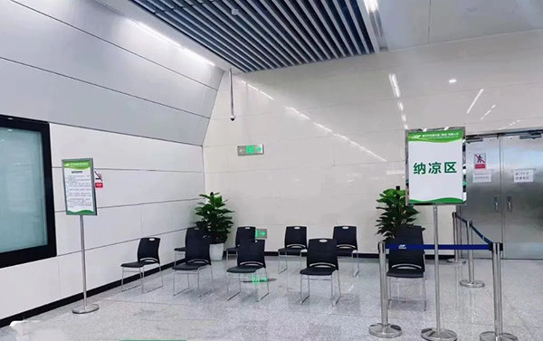 七星岗站纳凉点.jpg