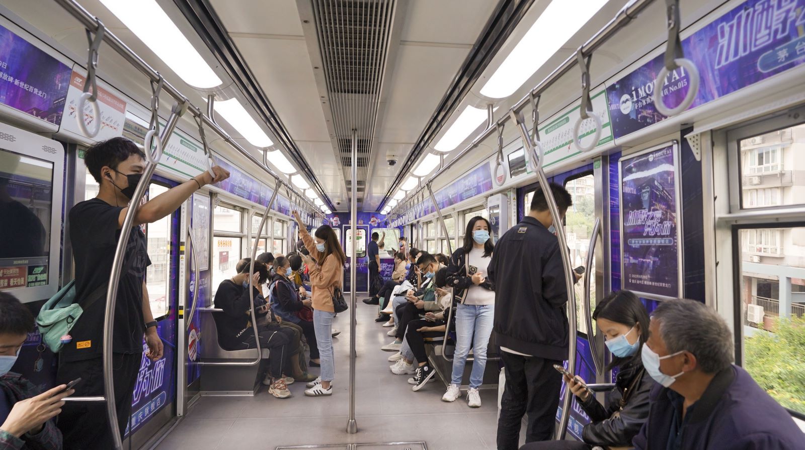 茅台冰淇淋地铁广告投放案例