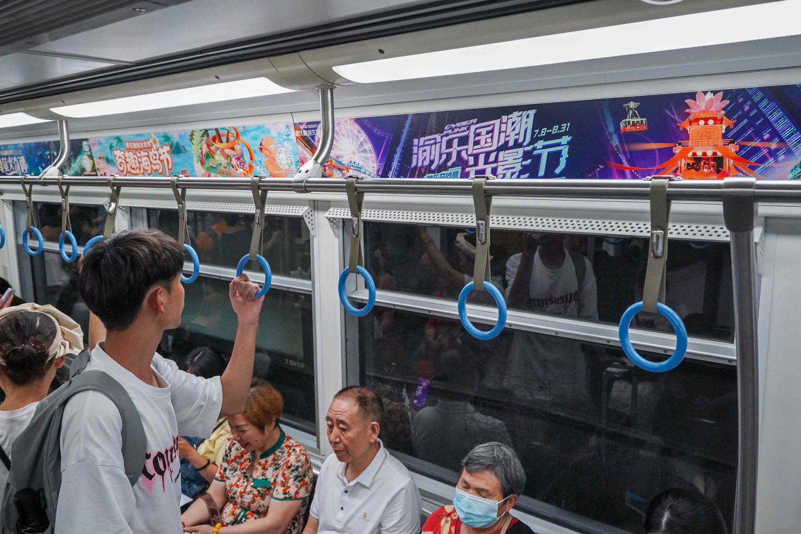 融创文旅城地铁广告投放案例