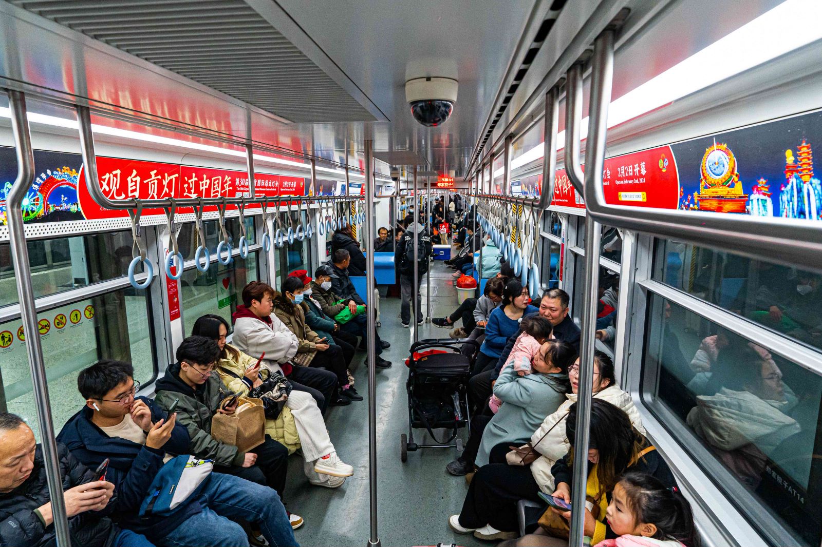 自贡灯会地铁广告投放案例