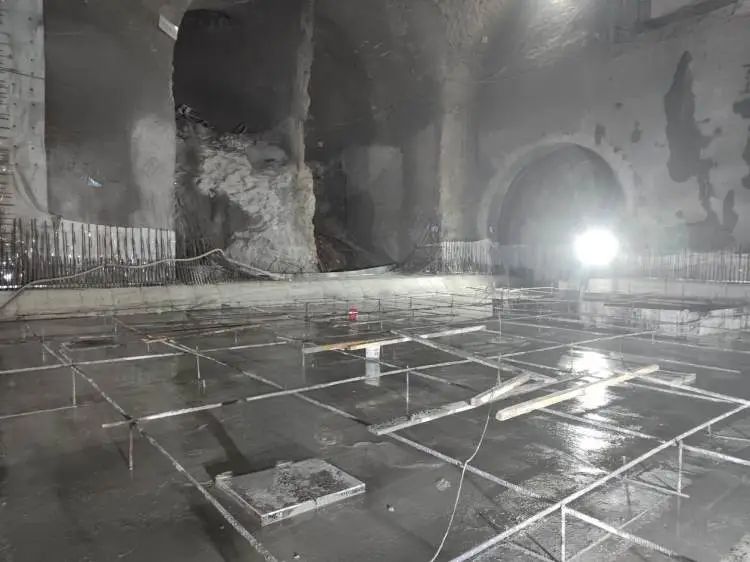 重庆地铁4号线西延伸段建设现场