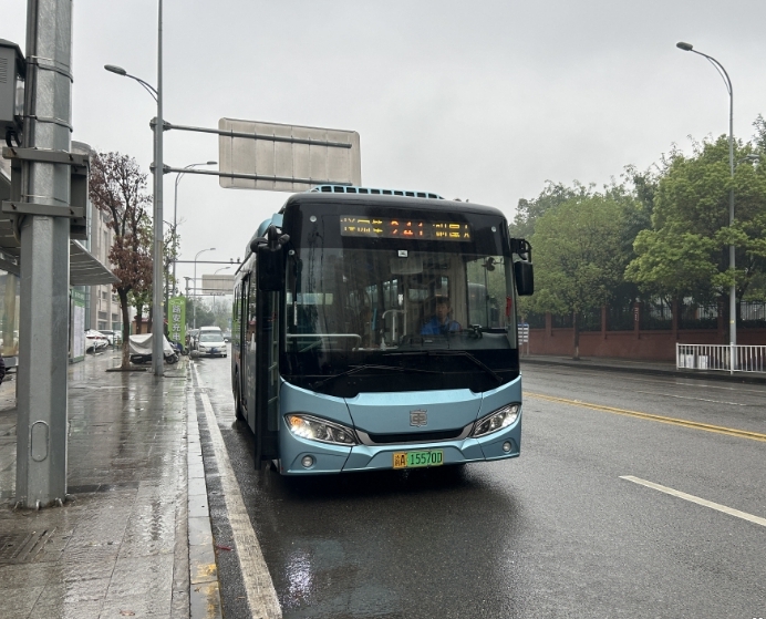 重庆241路公交车