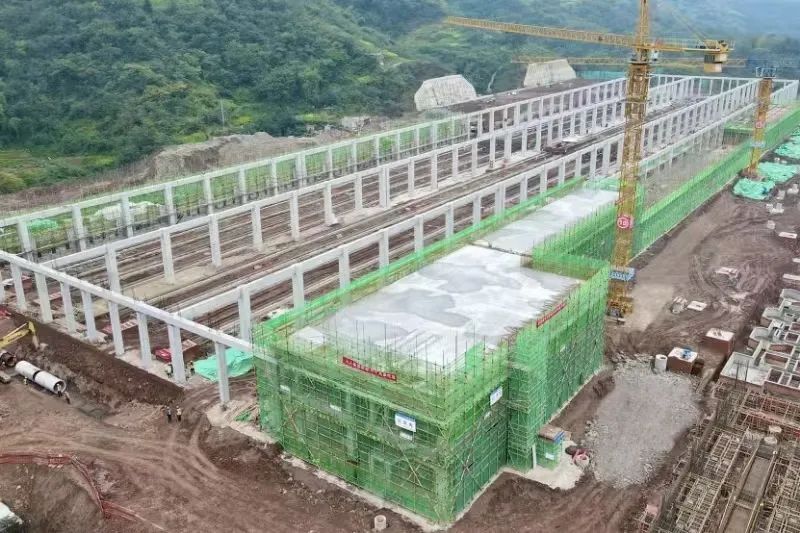 重庆地铁24号线一期建设现场