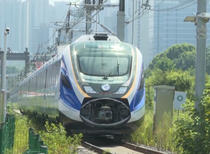 重庆地铁15号线列车