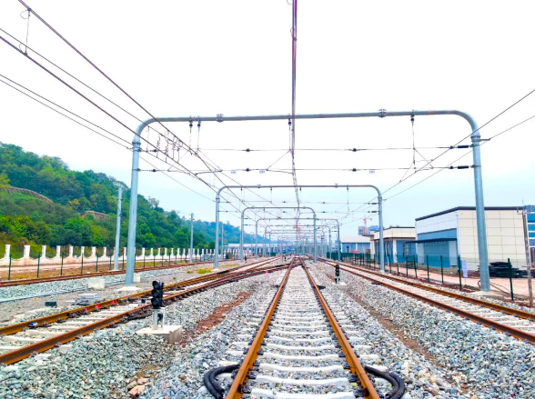 重庆地铁24号线一期建设现场